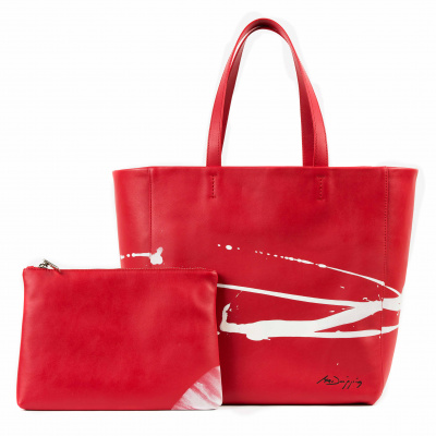 tote_m_bag_white_dripping_on_red_leather_red_4